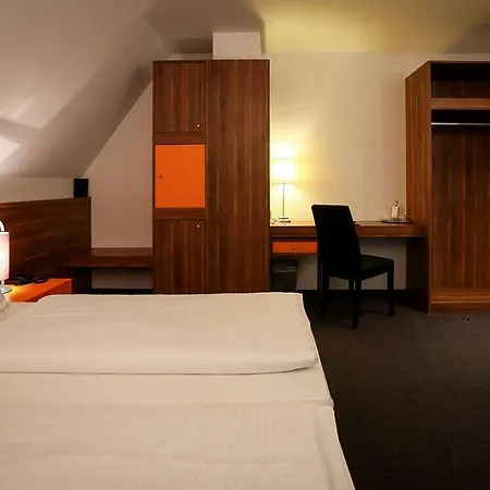 Schempp Hotel 4*