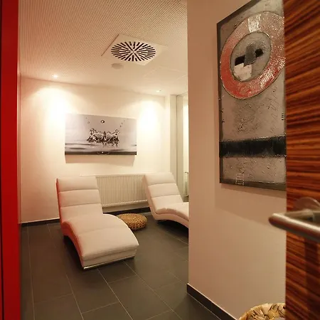 Schempp Otel