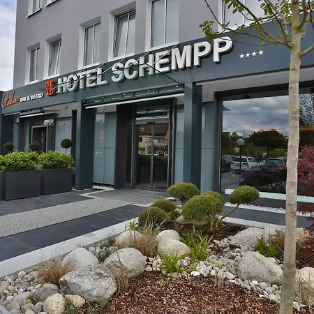 Schempp Hotel 4*