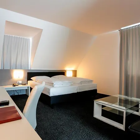 Schempp Hotel 4*