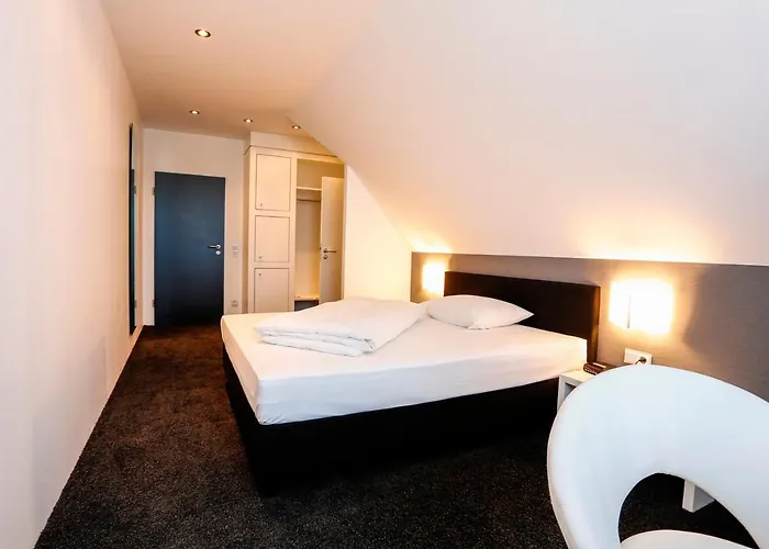 Schempp Hotel 4*